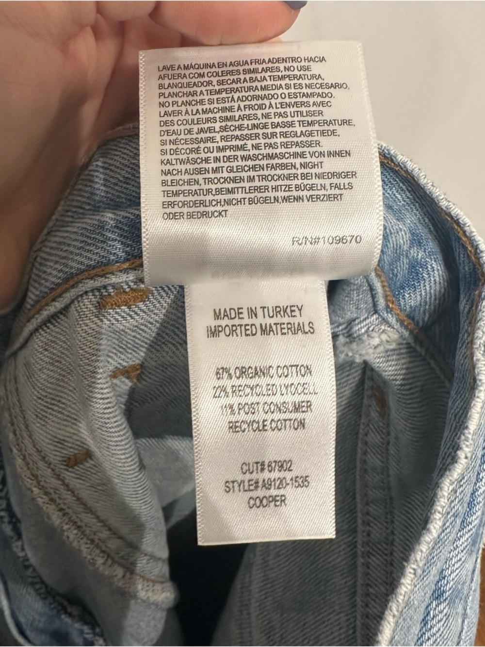 Agolde Cooper Cargo Jeans in Rank 24 - Picture 9 of 10